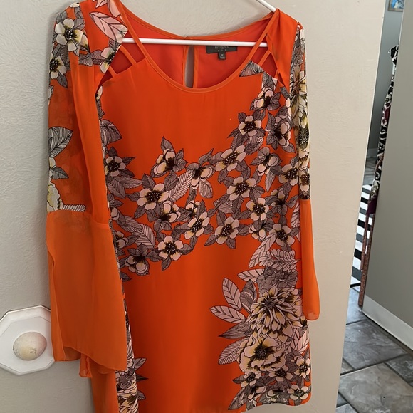 Orange and white urban outfitters shorter dress/long top. Perfect for game day! - Picture 2 of 3